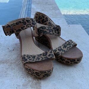 Coconuts by Matisse Leopard Print Sandals